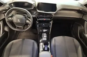 Peugeot 2008, 1.2, 96 kW, petrol, automatic, front-wheel drive
