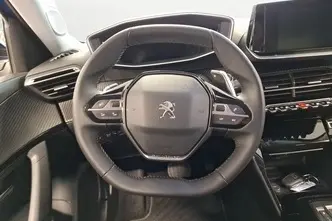 Peugeot 2008, 1.2, 96 kW, petrol, automatic, front-wheel drive