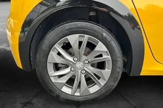 Peugeot e-208, electric, automatic, front-wheel drive