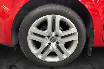 Renault Clio, 0.9, 66 kW, petrol, manual, front-wheel drive