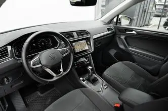 Volkswagen Tiguan, 1.5, 110 kW, bensiin, automaat