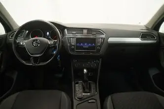 Volkswagen Tiguan, 2.0, 132 kW, bensiin, automaat, nelikvedu