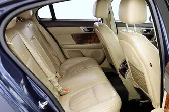 Jaguar XF, 2.7, 206 kW, diesel, automatic, rear-wheel drive