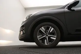 Kia Niro, 1.6, 77 kW, hybrid, automatic, front-wheel drive
