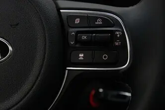 Kia Niro, 1.6, 77 kW, hybrid, automatic, front-wheel drive