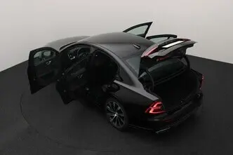 Volvo S60, 2.0, 120 kW, hybrid, automatic, front-wheel drive
