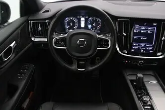 Volvo S60, 2.0, 120 kW, hybrid, automatic, front-wheel drive
