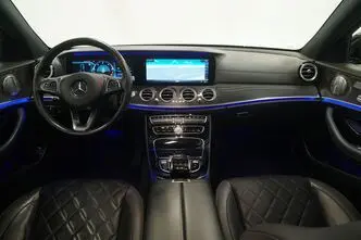 Mercedes-Benz E 350, 3.0, 190 kW, дизель, автомат, задний привод