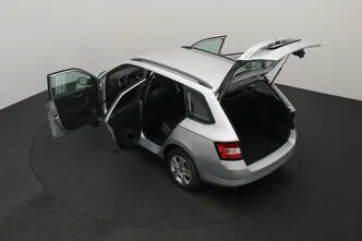 Škoda Fabia, 1.4, 55 kW, дизель, механическая, передний привод
