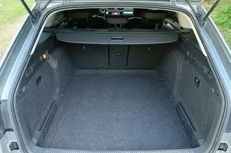 Škoda Superb, 110 kW, diesel, manual, front-wheel drive