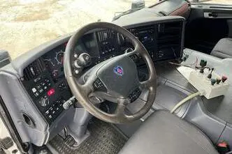 Scania P, 309 kW, дизель, автомат