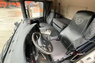 Scania P, 309 kW, дизель, автомат