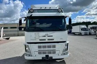Volvo FM330, 251 kW, diisel, automaat
