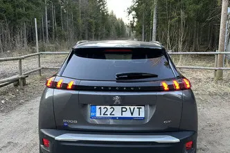 Peugeot 2008, 1.2, 96 kW, petrol, automatic, front-wheel drive