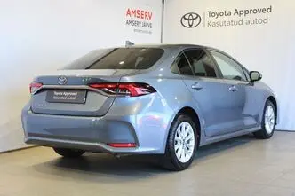 Toyota Corolla, 1.5, 92 kW, бензин, механическая, передний привод