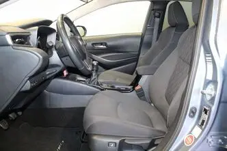 Toyota Corolla, 1.5, 92 kW, бензин, механическая, передний привод