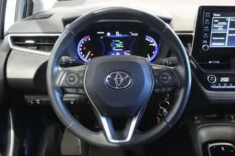 Toyota Corolla, 1.5, 92 kW, бензин, механическая, передний привод