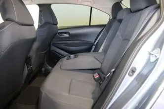 Toyota Corolla, 1.5, 92 kW, бензин, механическая, передний привод