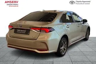 Toyota Corolla, 1.8, 72 kW, гибрид, автомат, передний привод
