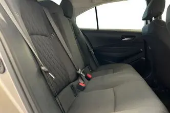 Toyota Corolla, 1.8, 72 kW, гибрид, автомат, передний привод