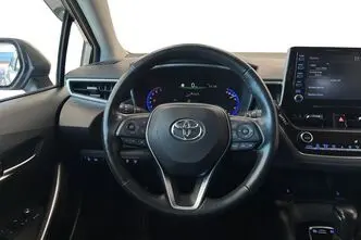 Toyota Corolla, 1.8, 72 kW, гибрид, автомат, передний привод