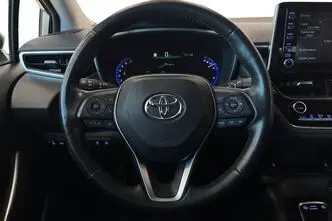 Toyota Corolla, 1.8, 72 kW, гибрид, автомат, передний привод