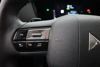 DS 4, 1.6, 165 kW, pistikhübriid, automaat, esivedu