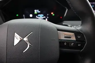 DS 4, 1.6, 165 kW, pistikhübriid, automaat, esivedu
