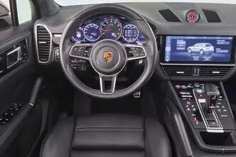 Porsche Cayenne, 2.9, 324 kW, бензин, автомат, полный привод