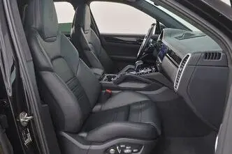 Porsche Cayenne, 2.9, 324 kW, бензин, автомат, полный привод