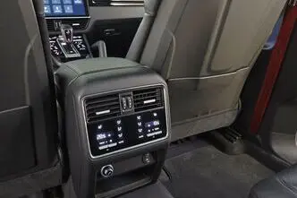 Porsche Cayenne, 2.9, 324 kW, бензин, автомат, полный привод