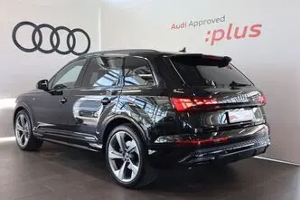 Audi Q7, 3.0, 210 kW, гибрид, автомат, полный привод