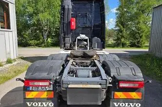 Volvo FH540 6X4 DUALCLUTCH, 405 kW, дизель, автомат