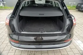 Audi e-tron, 300 kW, electric, automatic, four-wheel drive
