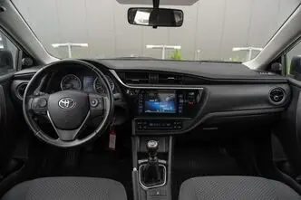 Toyota Corolla, 1.6, 97 kW, bensiin, automaat, esivedu