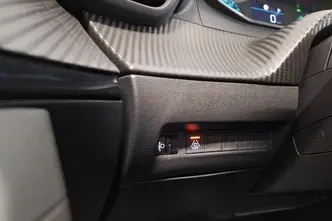 Peugeot e-2008, электричество, автомат, передний привод