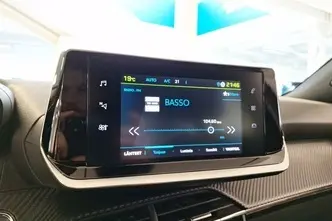 Peugeot e-2008, электричество, автомат, передний привод