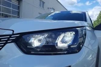 Peugeot e-2008, electric, automatic, front-wheel drive