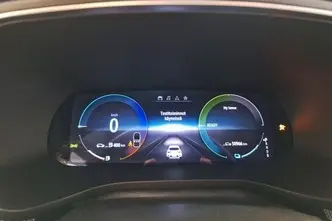 Renault Arkana, 1.6, 105 kW, гибрид, автомат, передний привод