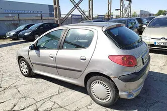 Peugeot 206, 1.4, 74 kW, bensiin, manuaal, esivedu