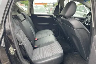 Mercedes-Benz A 200, 2.0, 135 kW, bensiin, manuaal, esivedu