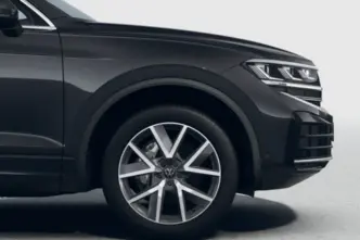 Volkswagen Touareg, 3.0, 169 kW, дизель, автомат