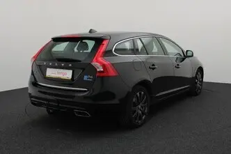 Volvo V60, 2.4, 158 kW, подключаемый гибрид, автомат, полный привод