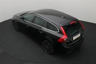 Volvo V60, 2.4, 158 kW, подключаемый гибрид, автомат, полный привод