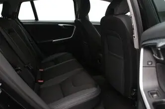 Volvo V60, 2.4, 158 kW, подключаемый гибрид, автомат, полный привод