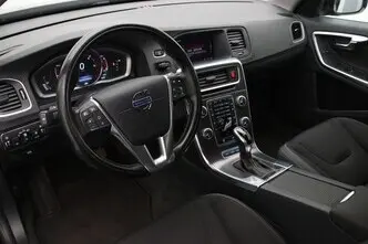 Volvo V60, 2.4, 158 kW, подключаемый гибрид, автомат, полный привод
