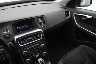 Volvo V60, 2.4, 158 kW, подключаемый гибрид, автомат, полный привод