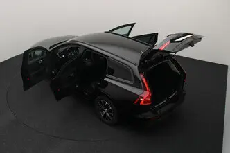 Volvo V60, 2.0, 120 kW, hybrid, automatic, front-wheel drive