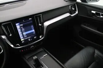 Volvo V60, 2.0, 120 kW, hybrid, automatic, front-wheel drive