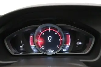 Volvo V40, 1.6, 84 kW, diisel, manuaal, esivedu